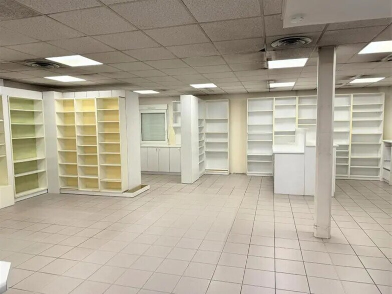 Local commercial dans Besançon à louer - Photo intérieure – Image 3 sur 7