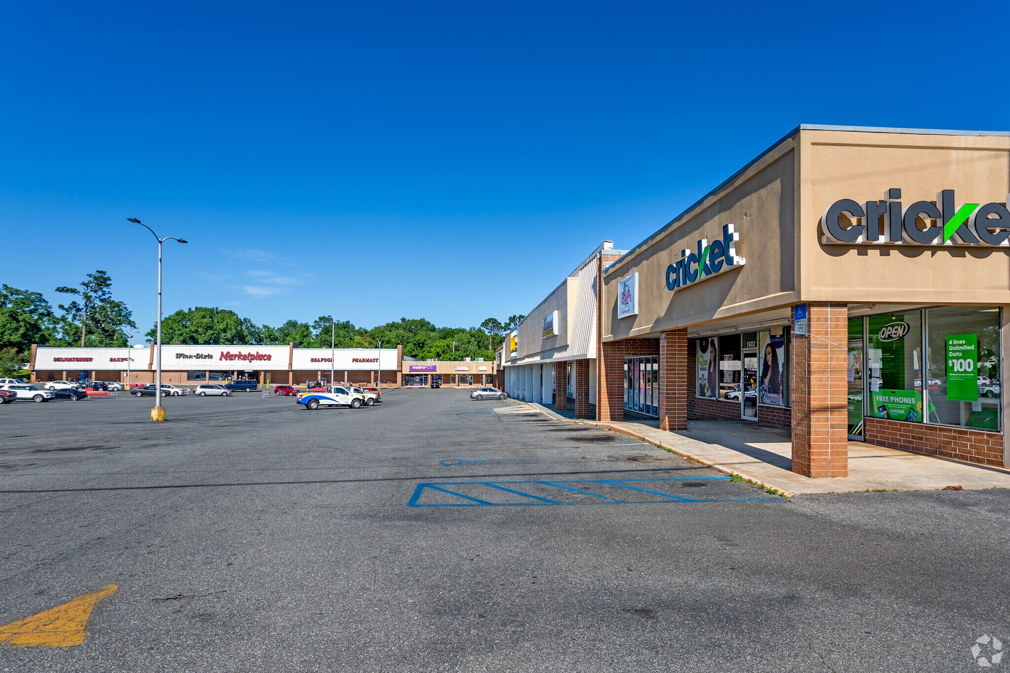 1600 W Jefferson St, Quincy, FL à louer Photo principale– Image 1 sur 6