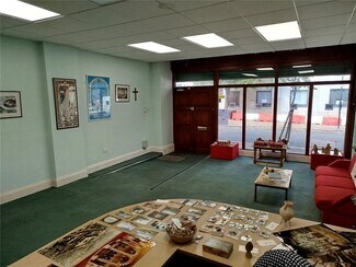 Plus de détails pour 55-57 Queens Rd, Southend On Sea - Local commercial à louer