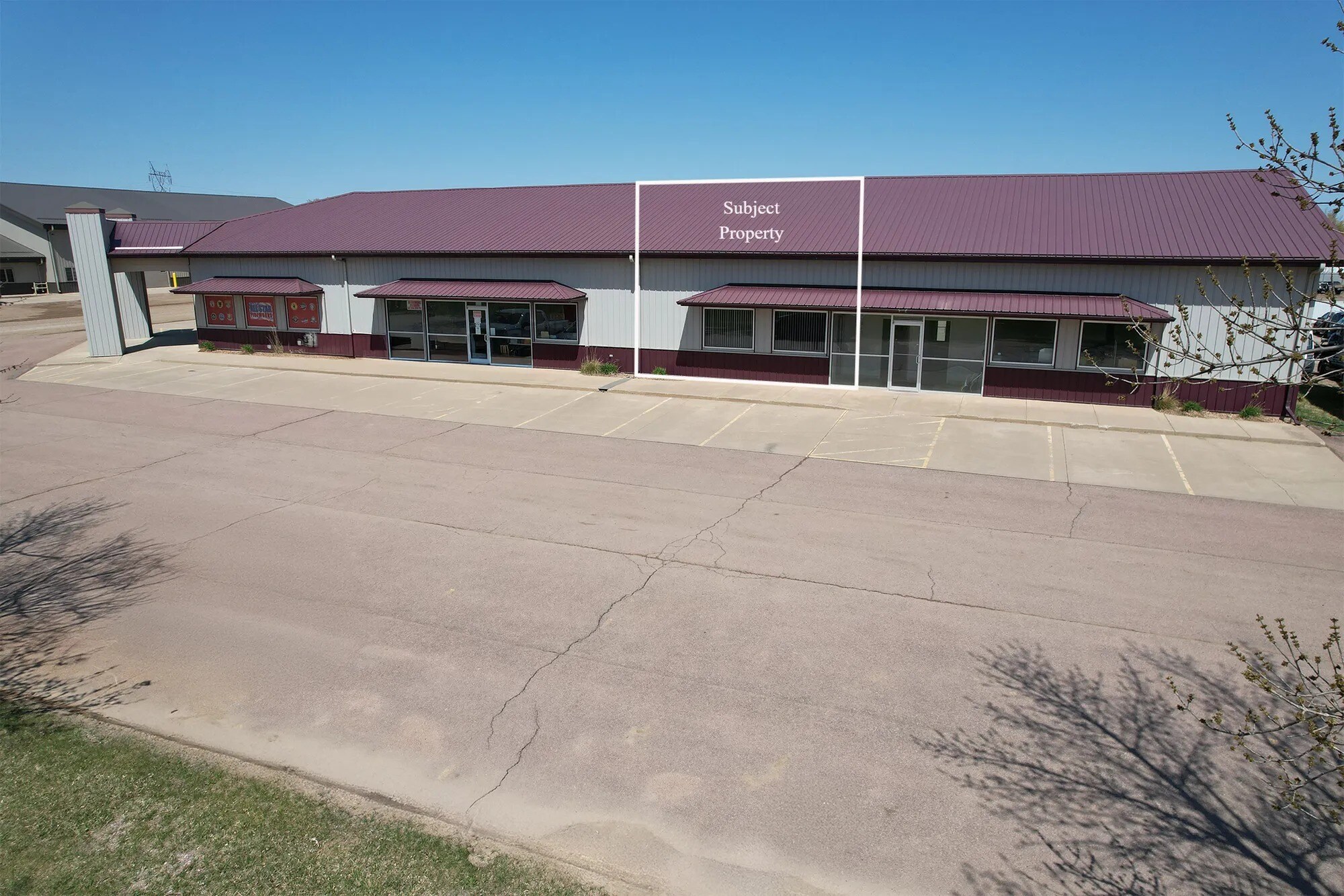 47080 273rd St, Harrisburg, SD à louer Photo de l’immeuble– Image 1 sur 10
