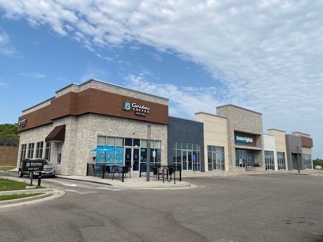 1620 Broadway Ave S, Rochester, MN à louer Photo principale– Image 1 sur 5