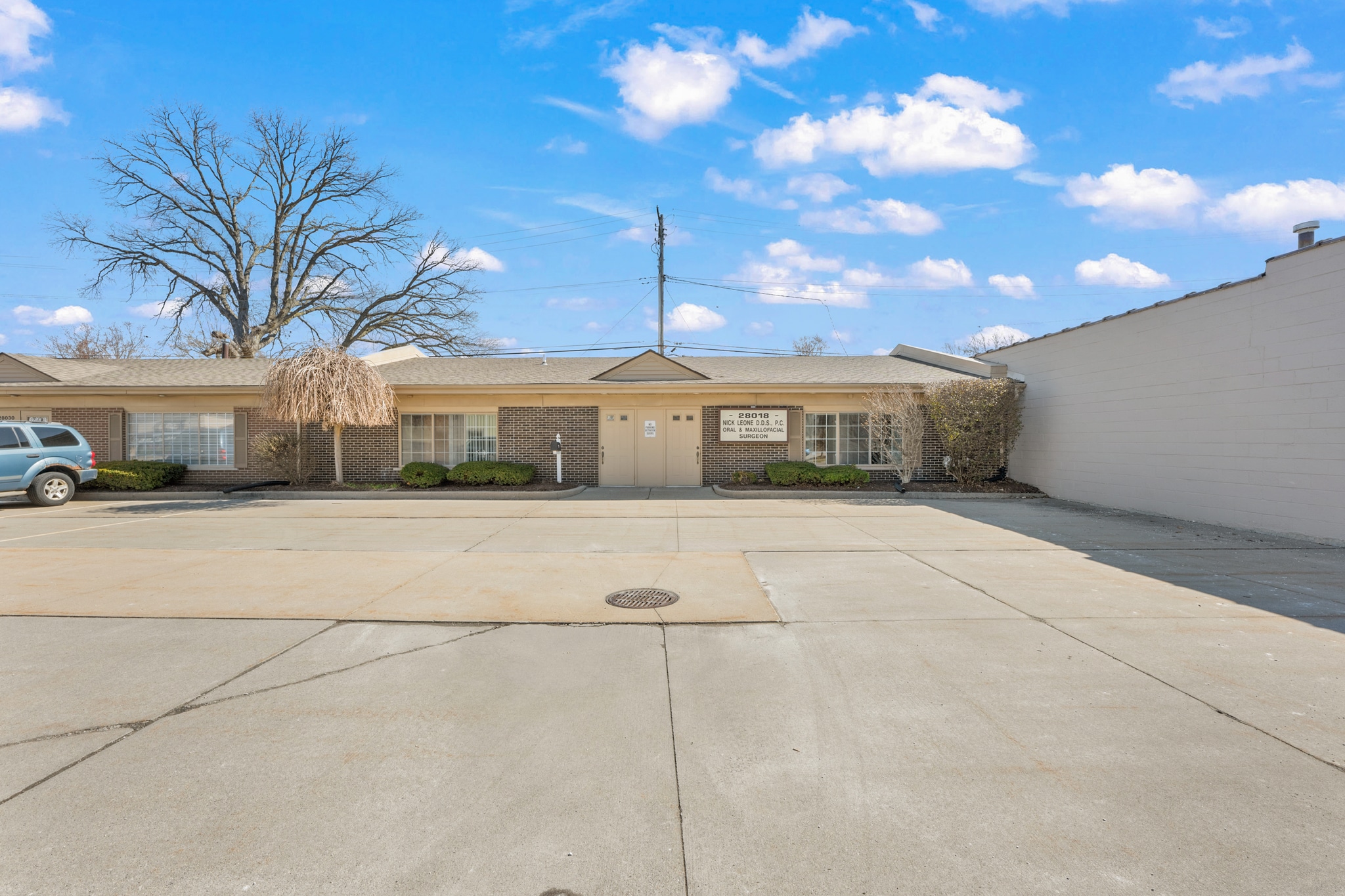 28018-28050 Harper Ave, Saint Clair Shores, MI à vendre Photo principale– Image 1 sur 13