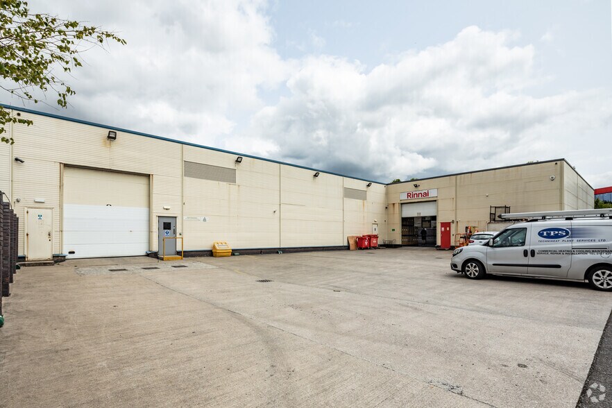 Christleton Ct, Runcorn à louer - Photo de l’immeuble – Image 2 sur 7