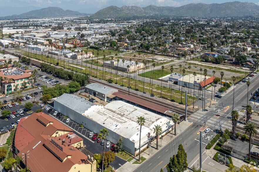 3133 Mission Inn Ave, Riverside, CA à louer - Aérien – Image 3 sur 5