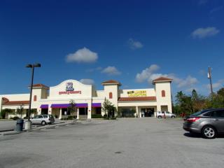 5020 S Cleveland Ave, Fort Myers, FL à louer - Photo de l’immeuble – Image 2 sur 8