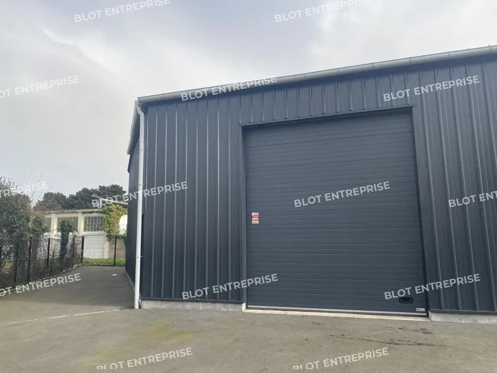 Local d’activités dans Pleurtuit à louer Photo de l’immeuble– Image 1 sur 7