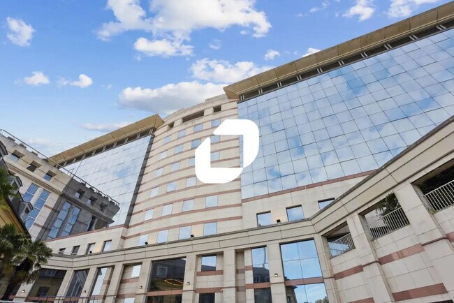 Plus de détails pour 18-24 Rue Troyon, Sèvres - Bureau à louer