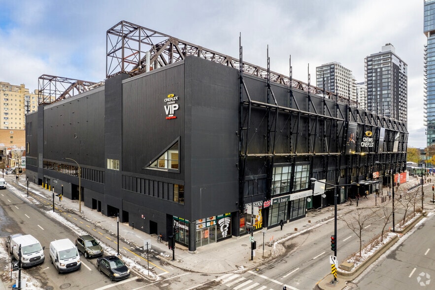 2301-2327 Rue Sainte-Catherine O, Montréal, QC à louer - Photo principale – Image 1 sur 3