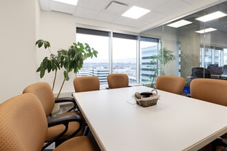 1726 Dolphin Av, Kelowna, BC à louer Photo intérieure– Image 2 sur 14