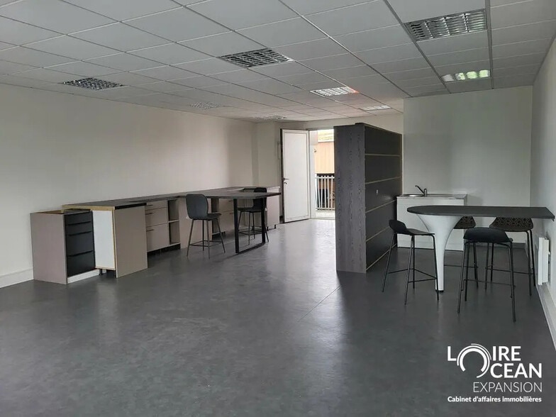 Bureau dans Pornic à louer - Photo de l’immeuble – Image 2 sur 4