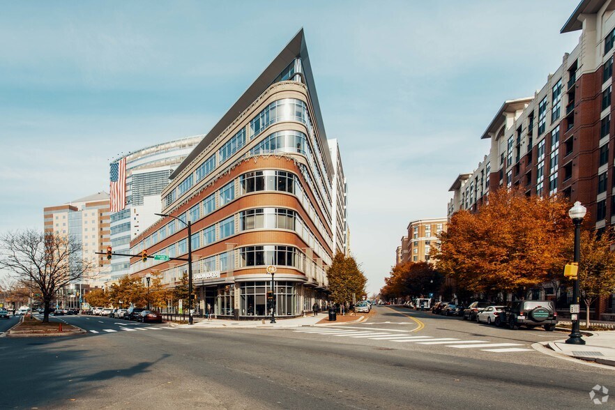 3003 & 3001 Washington Blvd portefeuille de 2 biens à vendre sur LoopNet.fr - Photo principale – Image 2 sur 2
