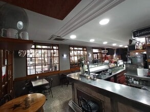 Local commercial dans Barcelone, Barcelona à louer Photo intérieure– Image 2 sur 17