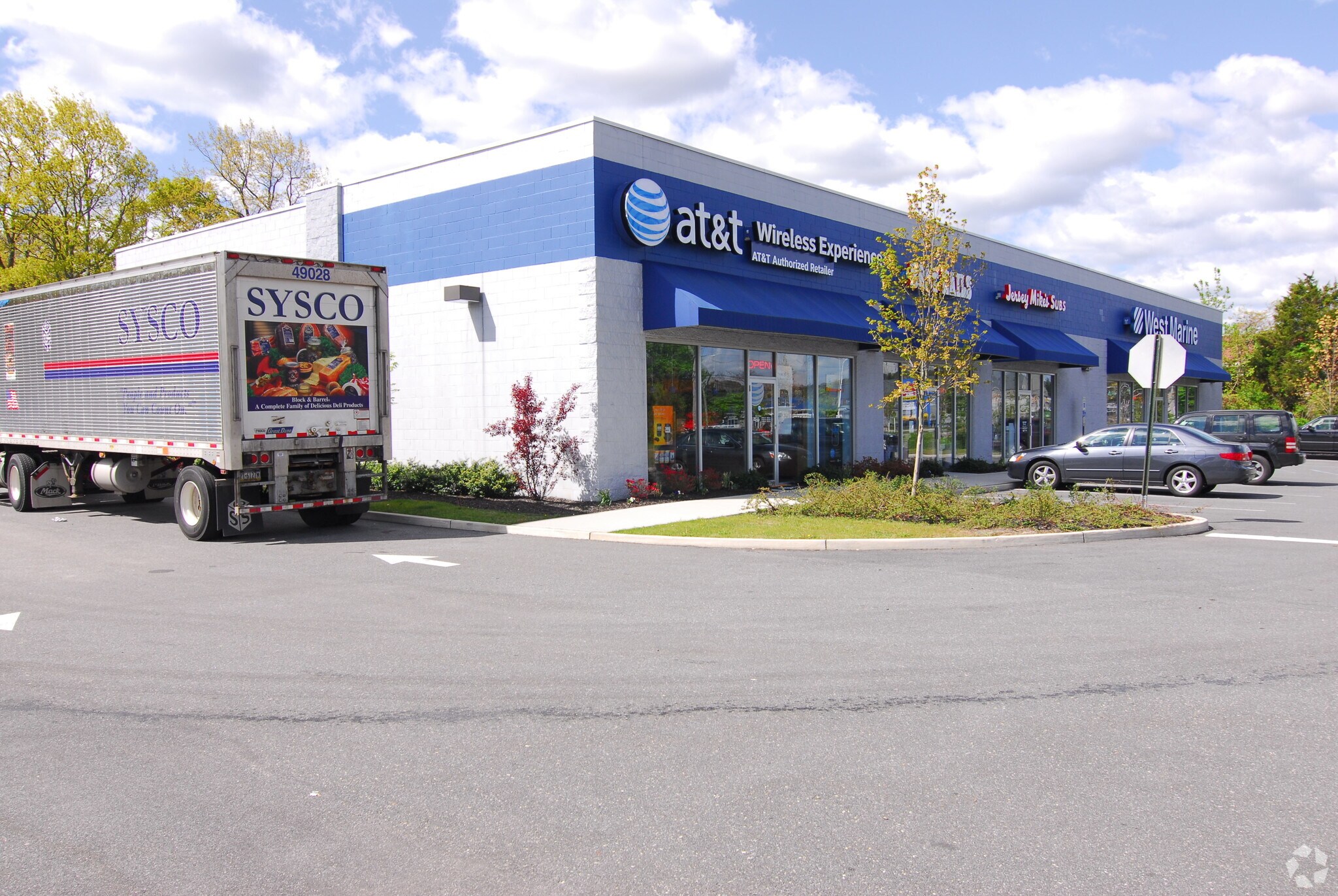 424 Route 9 S, Little Egg Harbor Township, NJ à louer Photo principale– Image 1 sur 9