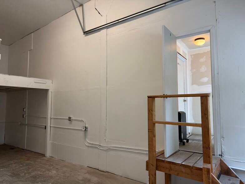 8467 Speckled Ave, Kings Beach, CA à louer - Photo de l’immeuble – Image 3 sur 5