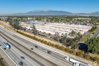 993 W Valley Blvd, Bloomington, CA - VUE AÉRIENNE  vue de carte - Image1