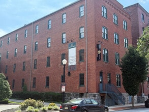 415 N Prince St, Lancaster, PA à louer Photo de l’immeuble– Image 1 sur 13