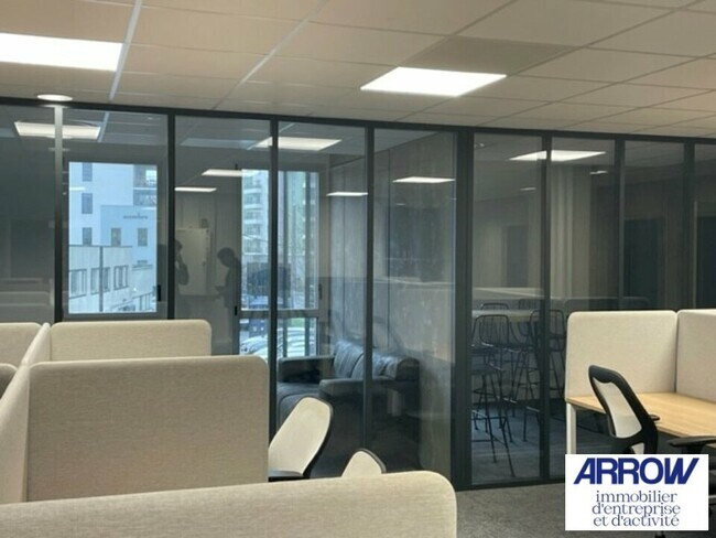 Plus de détails pour Bureau à vendre