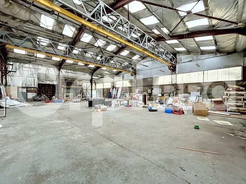 Industriel/Logistique dans Bresles à vendre Photo de l’immeuble– Image 1 sur 5