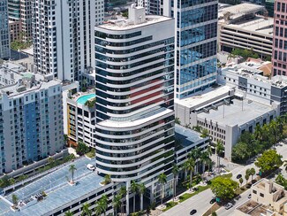 Plus de détails pour 500 E Broward Blvd, Fort Lauderdale, FL - Différents types d’espaces à louer