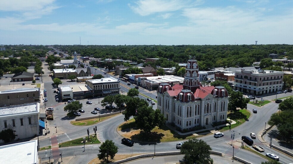 112 S Main St, Weatherford, TX à louer - Aérien – Image 2 sur 7