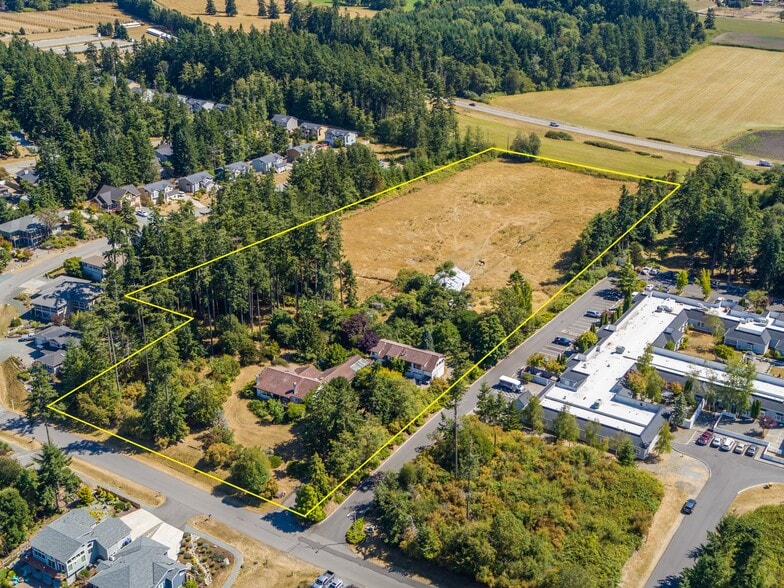 501 NE 3rd St, Coupeville, WA à vendre - Photo principale – Image 1 sur 13