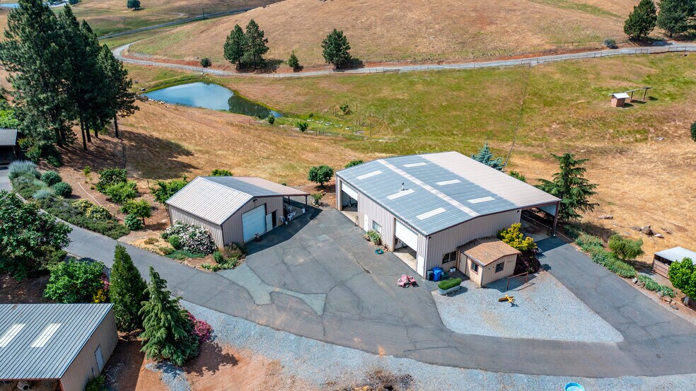 7279 Mountain Ranch, Mountain Ranch, CA à vendre - Photo de l’immeuble – Image 3 sur 66