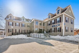 17 Cocasset St, Foxborough, MA à louer Photo de l’immeuble– Image 2 sur 18