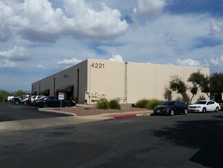 Plus de détails pour 4221 S Santa Rita Ave, Tucson, AZ - Industriel/Logistique à louer