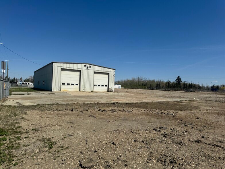 5903 44A St, Leduc, AB à vendre - Photo de l’immeuble – Image 2 sur 6