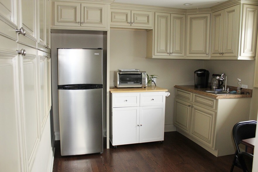 6252 N Lincoln Ave, Chicago, IL à louer - Photo de l’immeuble – Image 3 sur 46
