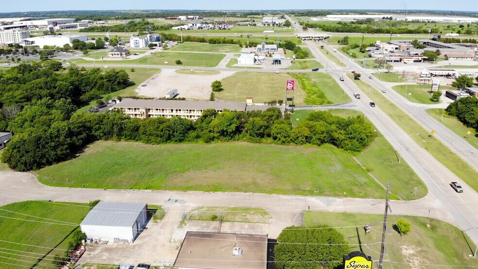 Cortez Cir, Ardmore, OK à vendre - Photo de l’immeuble – Image 2 sur 10