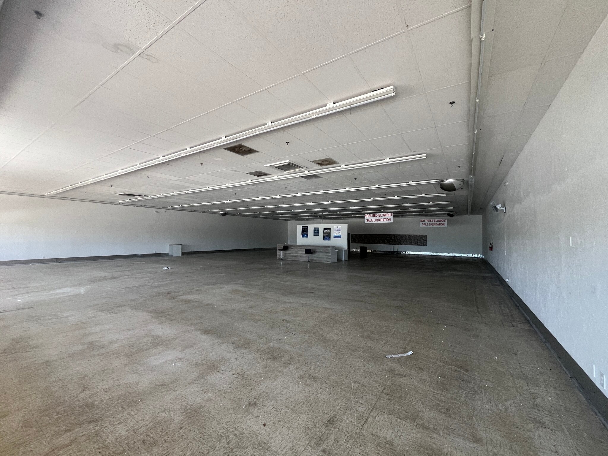 1321 N Dixie Hwy, Lake Worth Beach, FL à louer Photo de l’immeuble– Image 1 sur 5