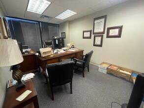 1755 Lelia Dr, Jackson, MS à louer Photo intérieure– Image 2 sur 5