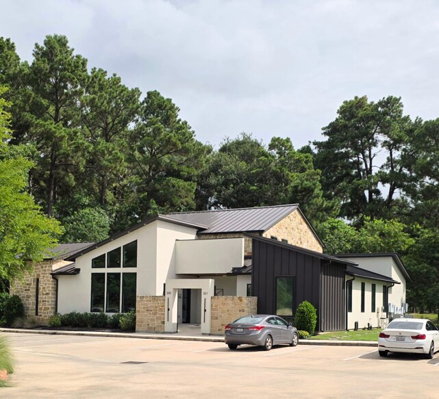 9070 Gleannloch Forest Dr, Spring, TX à louer - Photo de l’immeuble – Image 3 sur 4