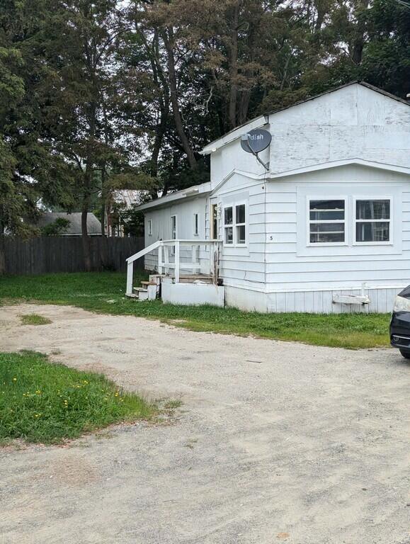 1-21 Spruce st, Madison, ME à vendre Photo principale– Image 1 sur 13