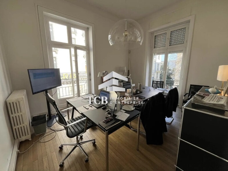 Bureau dans Nantes à louer - Photo de l’immeuble – Image 3 sur 3