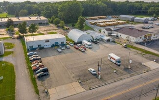 Plus de détails pour 1140 N Main St, Urbana, OH - Local commercial à vendre