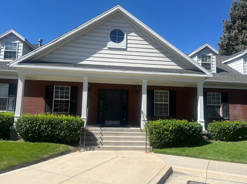 1840 N State St, Provo, UT à louer - Photo de l’immeuble – Image 3 sur 3