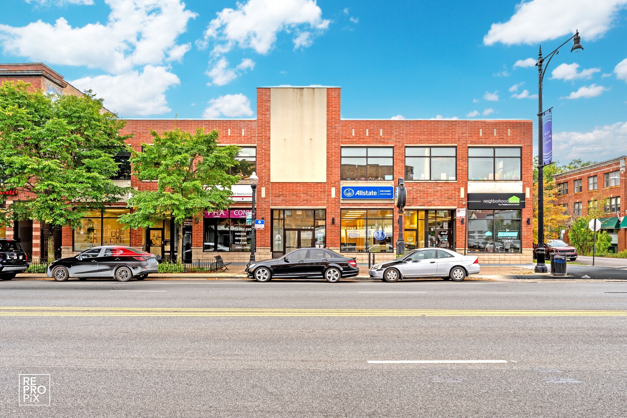 4323 W Irving Park Rd, Chicago, IL à vendre Photo de l’immeuble– Image 1 sur 12