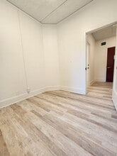 490 Post St, San Francisco, CA à louer Photo intérieure– Image 1 sur 17