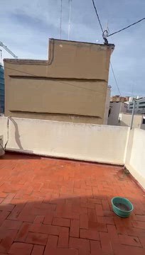 Local d’activités dans València, Valencia à louer - Vidéo sur l’annonce professionnelle – Image 2 sur 8