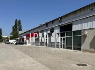 Local d’activités dans Gémenos à louer Photo de l’immeuble– Image 1 sur 6