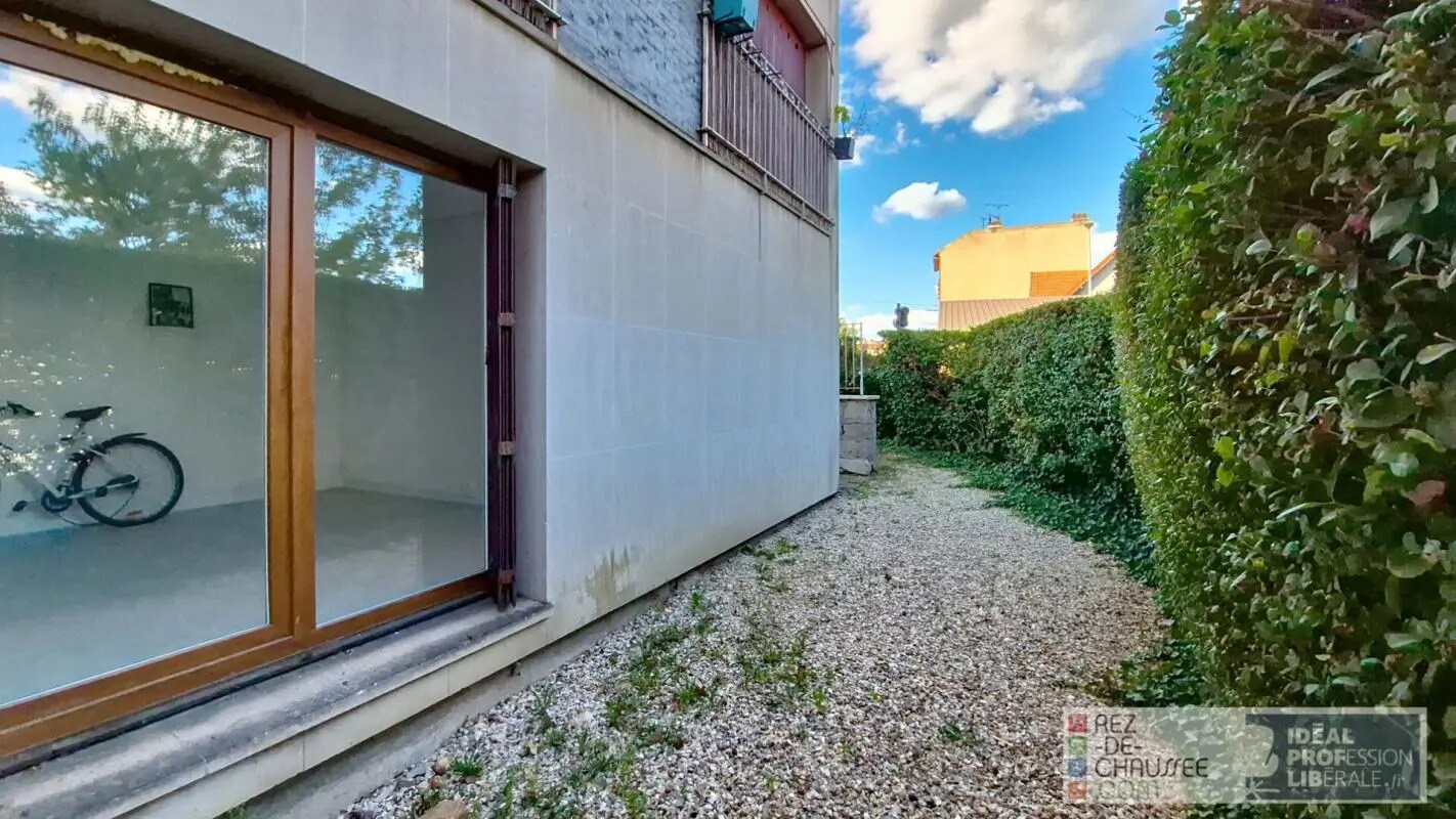 Bureau dans Bagnolet à vendre Photo de l’immeuble– Image 1 sur 12