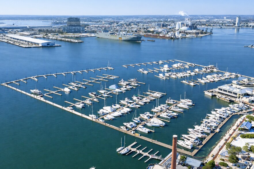2736-2780 Marina Lighthouse Landing, 2780-2800 Lighthouse Pt E, Baltimore, MD à vendre - Photo de l’immeuble – Image 2 sur 6
