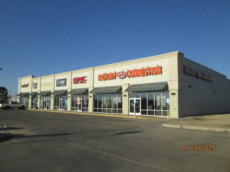 1601 N I-27, Plainview, TX à louer - Photo de l’immeuble – Image 2 sur 24