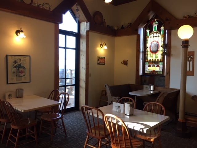 401 E 5th St, Canton, SD à vendre - Photo intérieure – Image 3 sur 42