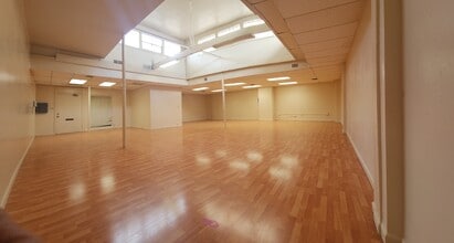 22612-22634 Foothill Blvd, Hayward, CA à louer Photo de l’immeuble– Image 2 sur 5