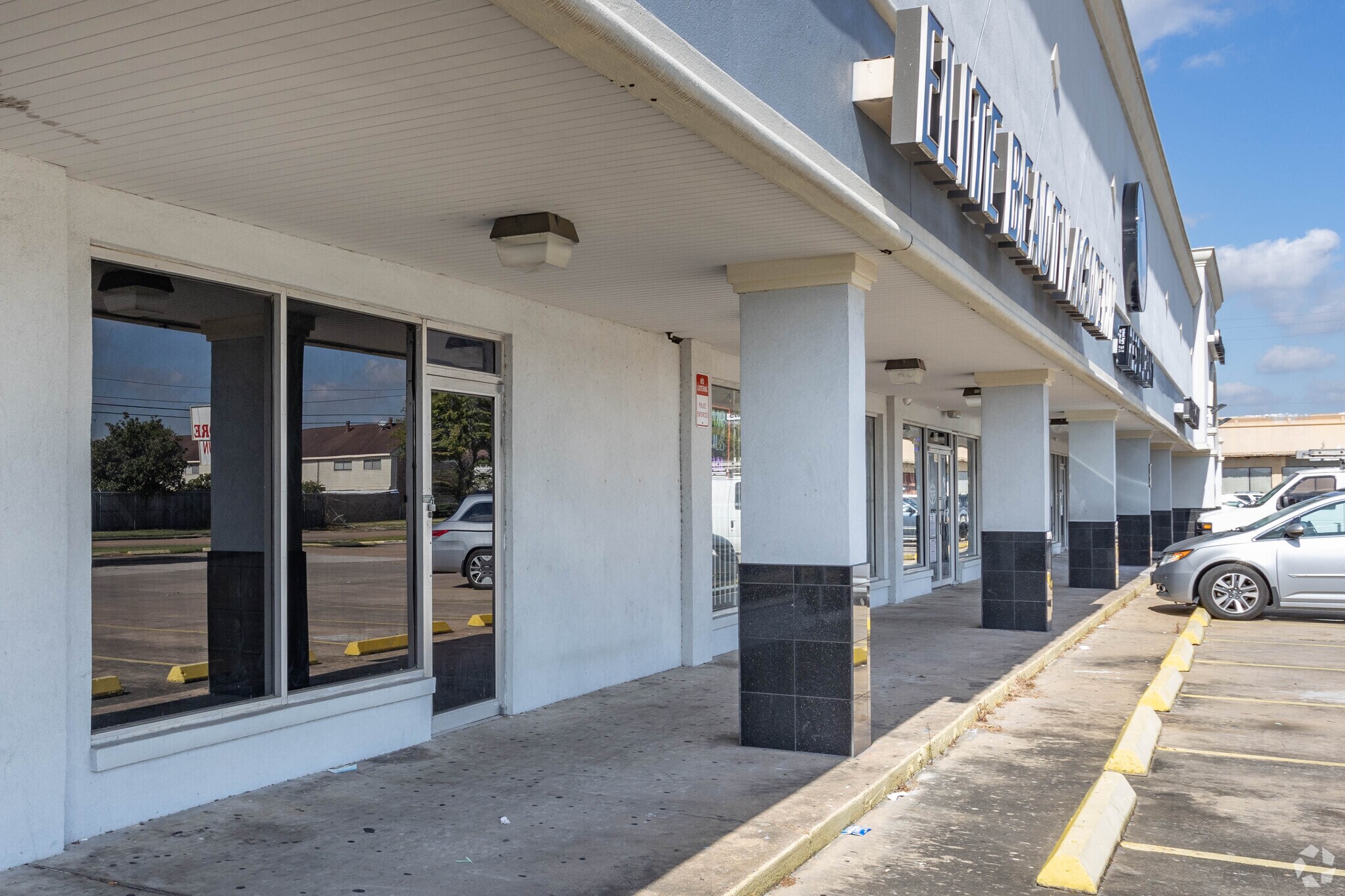 8002-8138 Boone Rd, Houston, TX à louer Photo de l’immeuble– Image 1 sur 12