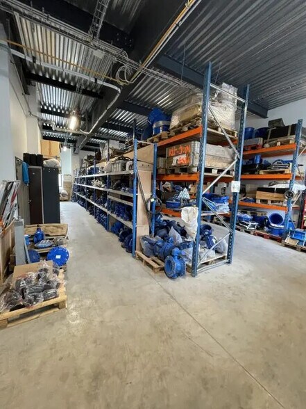 Industriel/Logistique dans Gennevilliers à louer - Photo de l’immeuble – Image 2 sur 21