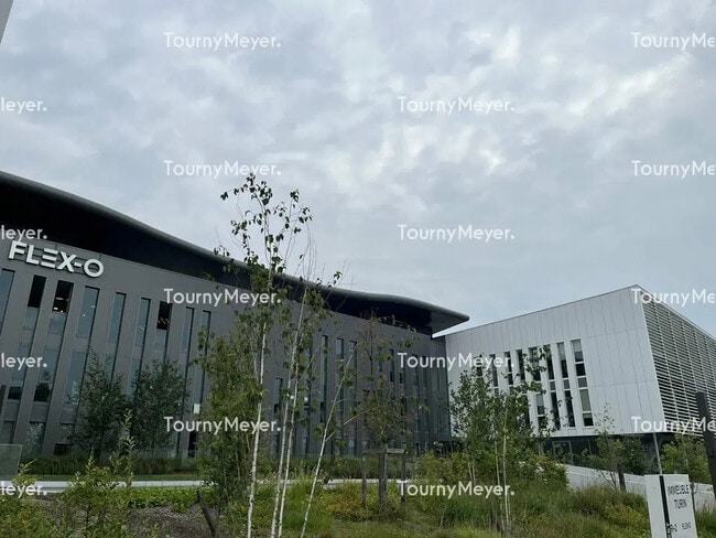 Plus de détails pour Bureau à louer